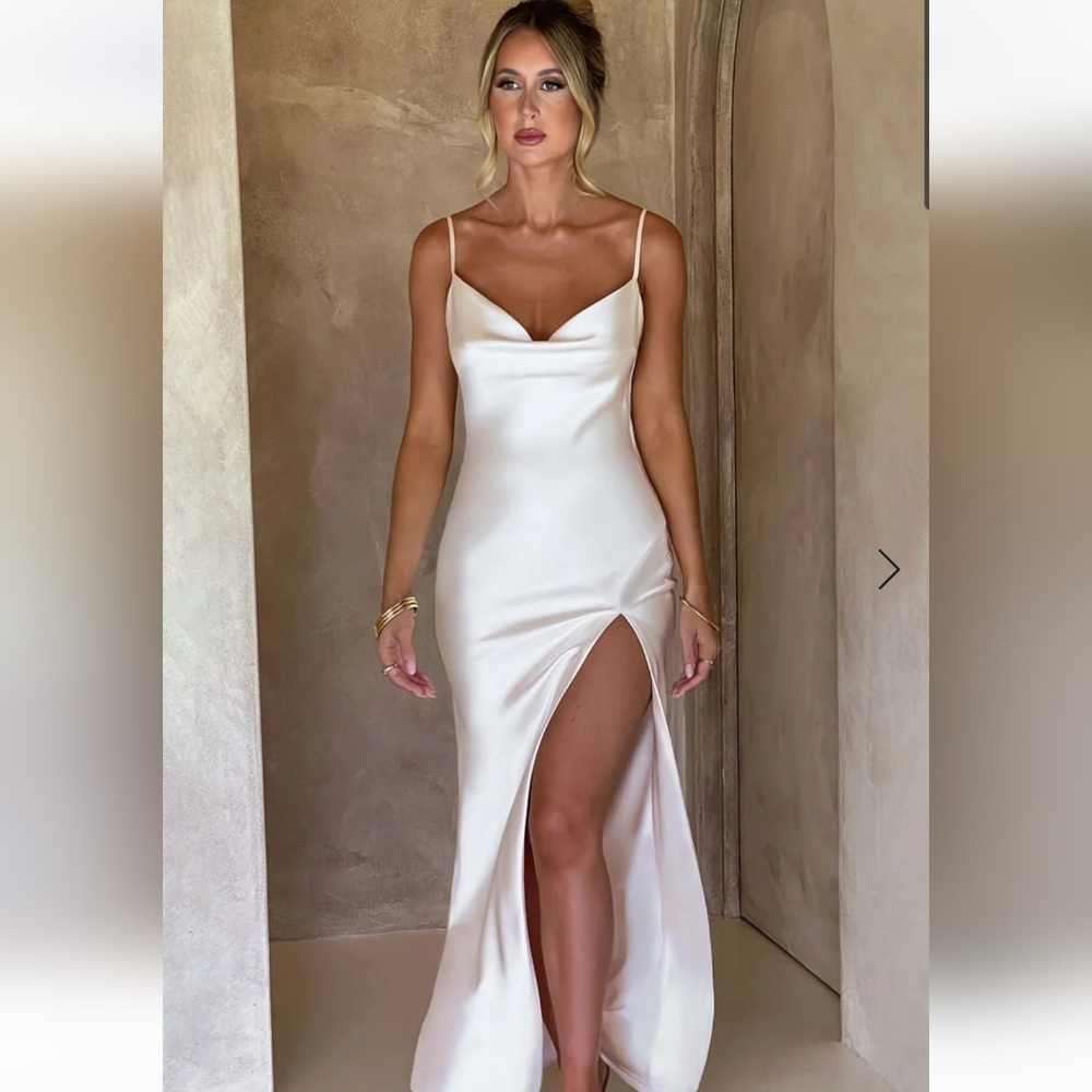 Elegant Celestina Maxi Dress